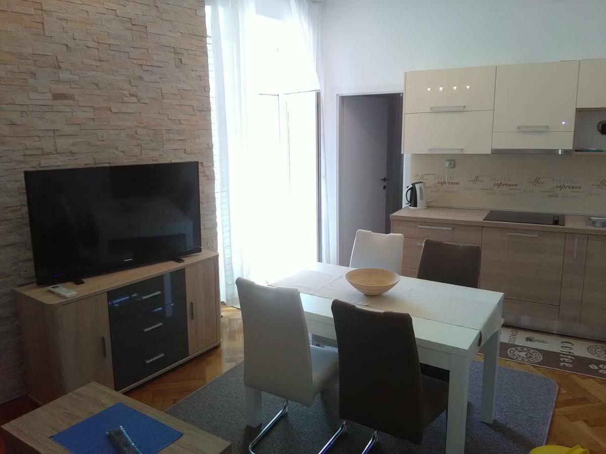 Apartment Sandra 2+2 *** تْسْغيكفانِتْسا المظهر الخارجي الصورة